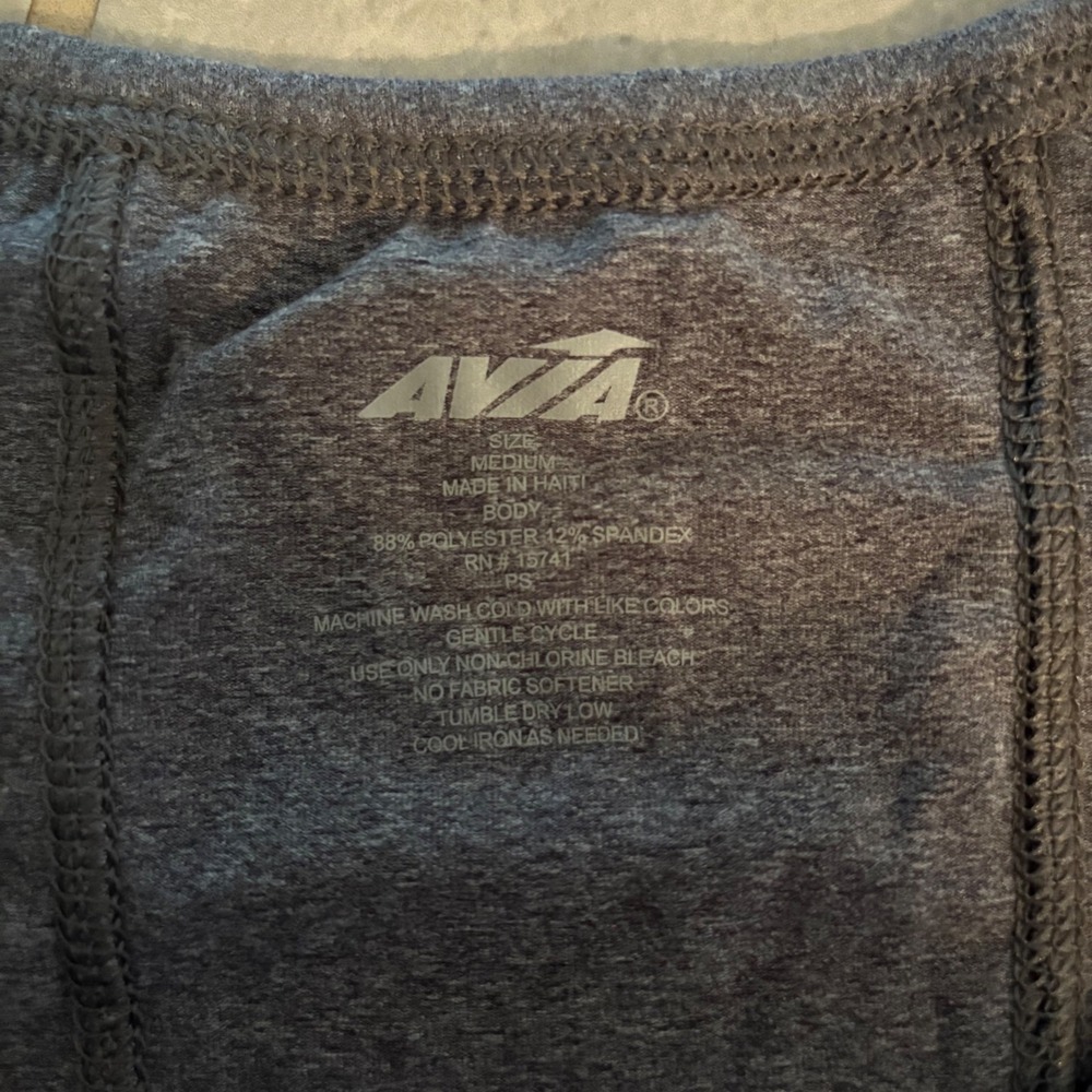 Avia Long Sleeve Grey Athletic Scoop Neck Shirt Ruffle Shoulder (Women's Medium) - Picture 4 of 6